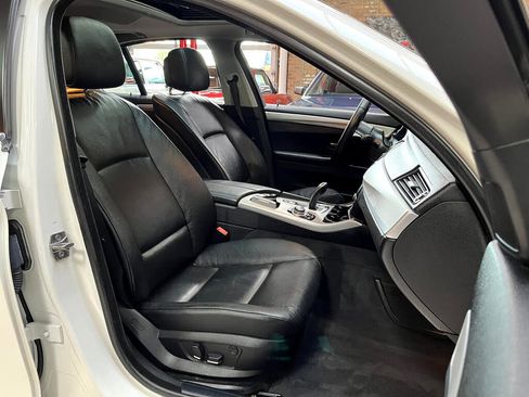 Used 2013 BMW 528i Sedan RWD image 25