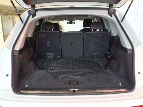 Used 2023 Audi Q7 3.0T Premium image 19