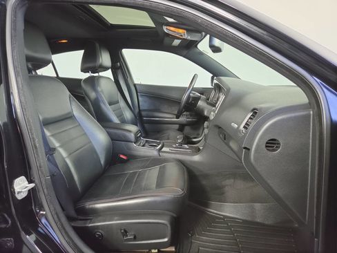 Used 2013 Dodge Charger SXT Plus RWD image 29