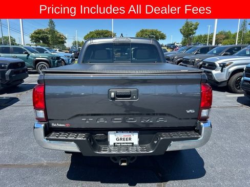 Used 2021 Toyota Tacoma SR5 RWD image 15