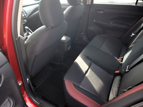 New 2025 Nissan Versa SR w/ Trunk Package image 10