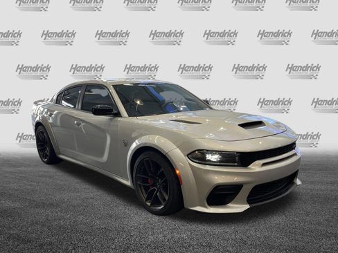 Used 2023 Dodge Charger SRT Hellcat image 2