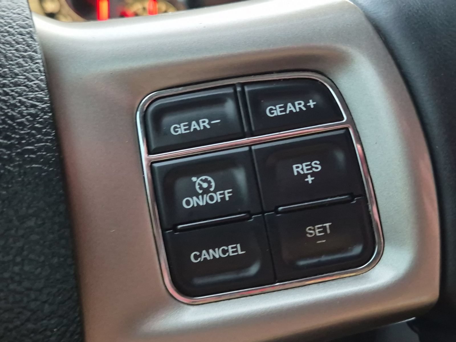 Used 2017 RAM 1500 Laramie w/ Convenience Group AWD/4WD image 20