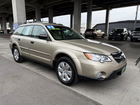 Used 2008 Subaru Outback 2.5i image 3