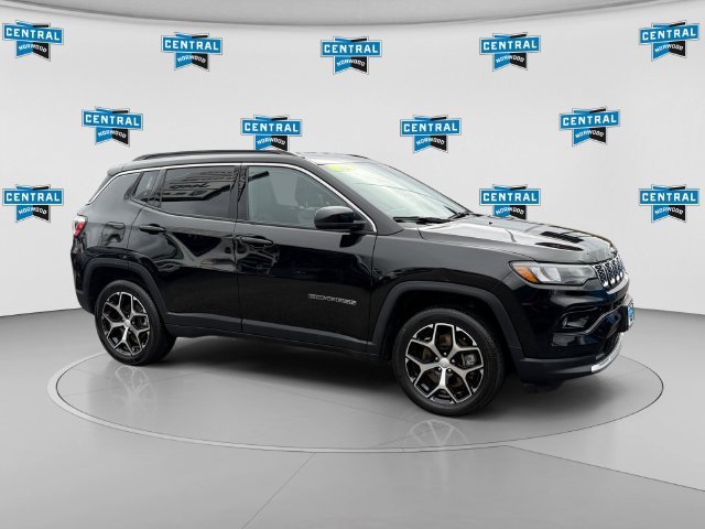 Used 2024 Jeep Compass Limited AWD/4WD image 8