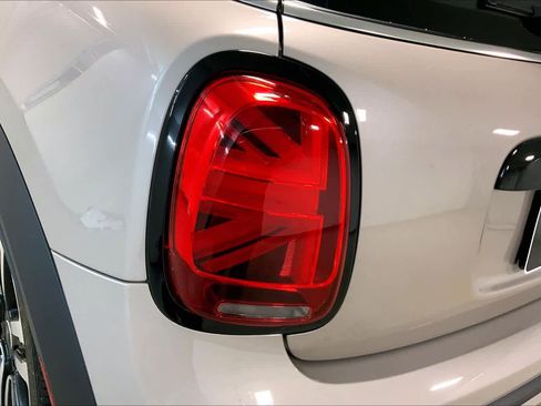 Used 2023 MINI Cooper S image 29