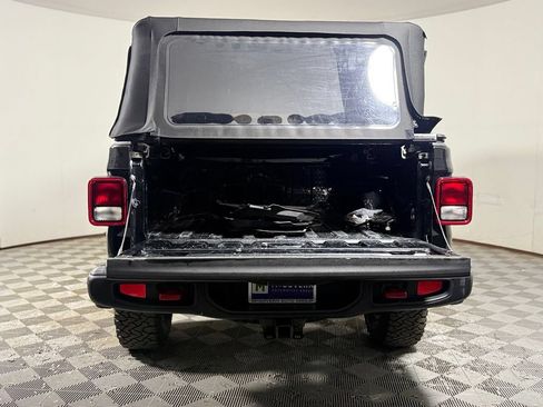 Used 2021 Jeep Gladiator Rubicon w/ Trailer Tow Package AWD/4WD image 6