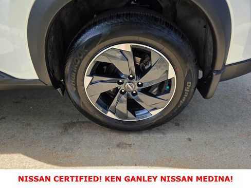 Certified 2026 Nissan Rogue SV AWD/4WD image 20