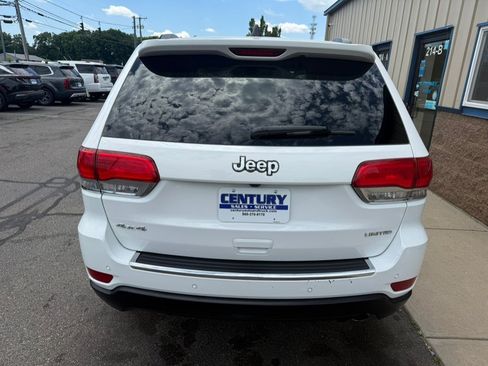 Used 2019 Jeep Grand Cherokee Limited AWD/4WD image 6