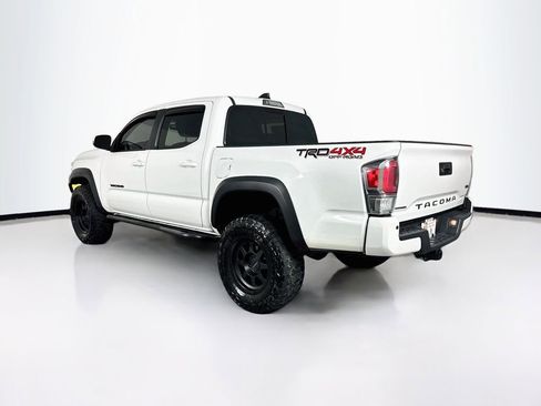 Used 2023 Toyota Tacoma TRD Off-Road w/ Technology Package AWD/4WD image 7