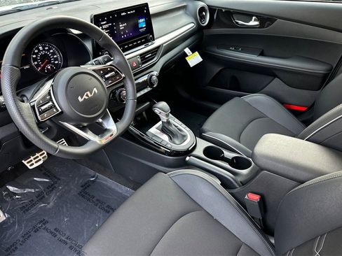 Used 2023 Kia Forte GT-Line image 10