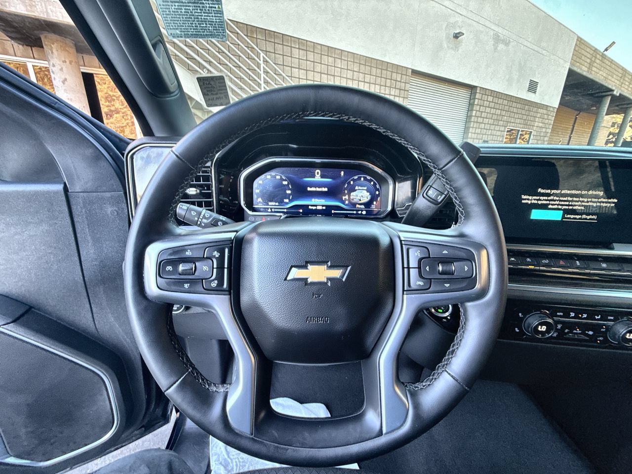 Used 2023 Chevrolet Silverado 1500 LT RWD image 11