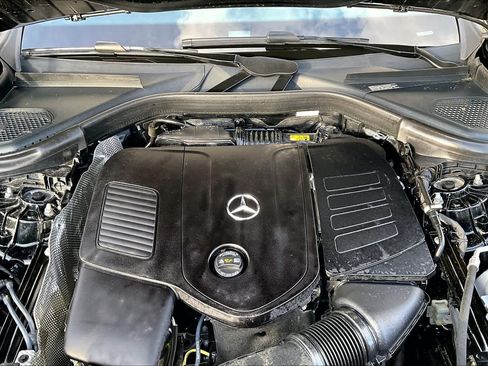 Used 2026 Mercedes-Benz GLC 300 4MATIC image 30