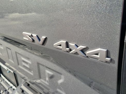 Used 2023 Nissan Frontier SV w/ SV Convenience Package image 8