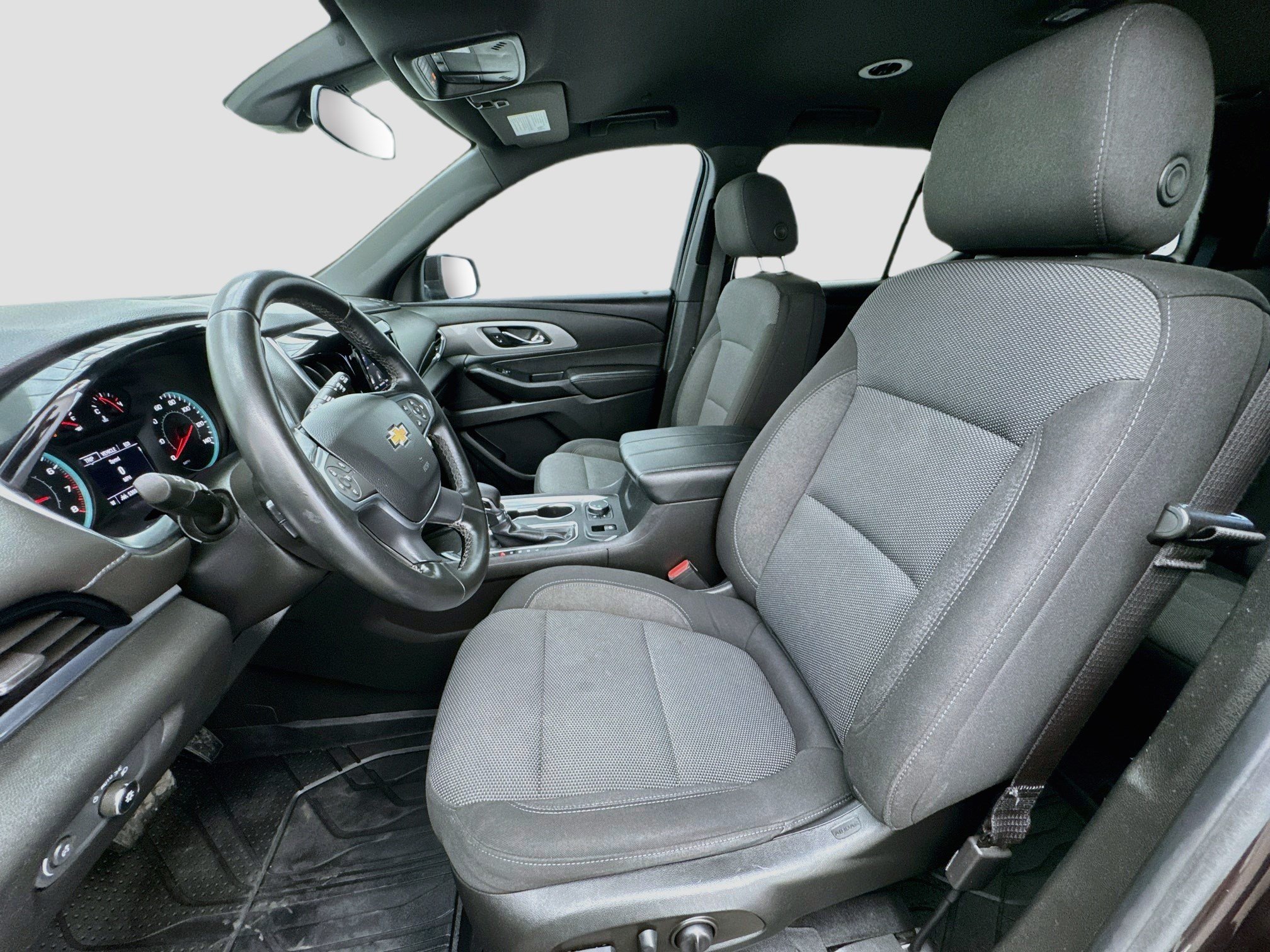 Used 2023 Chevrolet Traverse LT FWD image 13