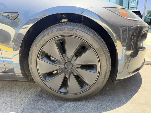 Used 2025 Tesla Model 3 RWD image 4