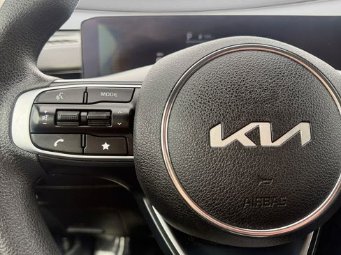 Certified 2025 Kia K5 LXS image 25