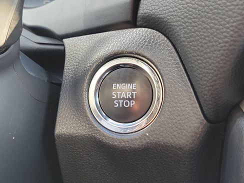 Certified 2025 Toyota RAV4 XLE AWD/4WD image 24