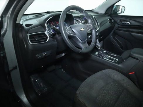 Used 2023 Chevrolet Equinox LT FWD image 17