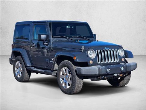 Used 2017 Jeep Wrangler Sahara w/ Connectivity Group image 3