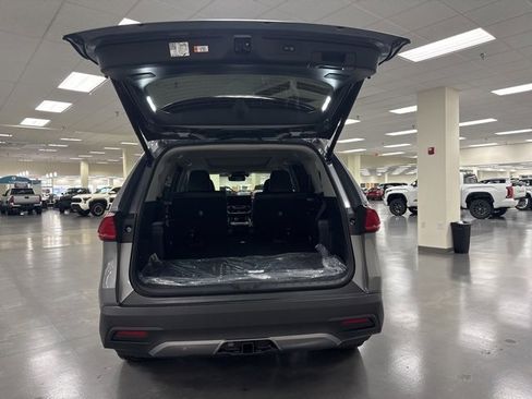 New 2026 Toyota Grand Highlander Platinum image 22