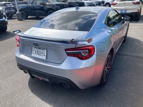 Used 2017 Subaru BRZ Premium RWD image 4