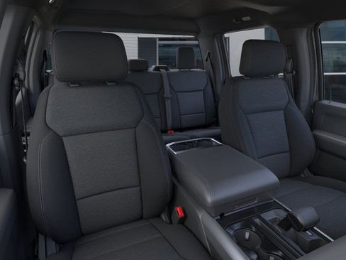 New 2026 Ford F150 XLT w/ XLT Black Appearance Package image 13