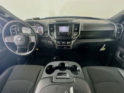 Used 2024 RAM 2500 Tradesman w/ Chrome Appearance Group image 10