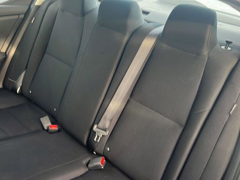Used 2024 Nissan Sentra S FWD image 30