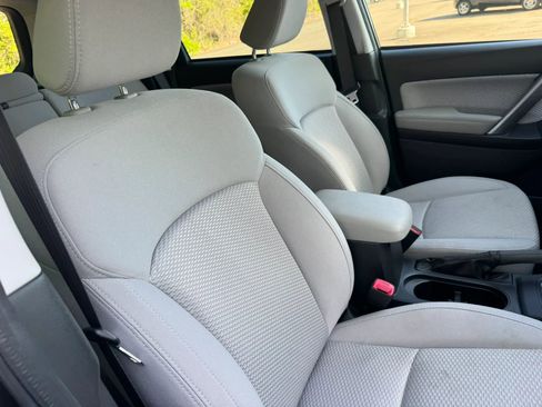 Used 2018 Subaru Forester 2.5i Premium w/ Protection Package #1 AWD/4WD image 25