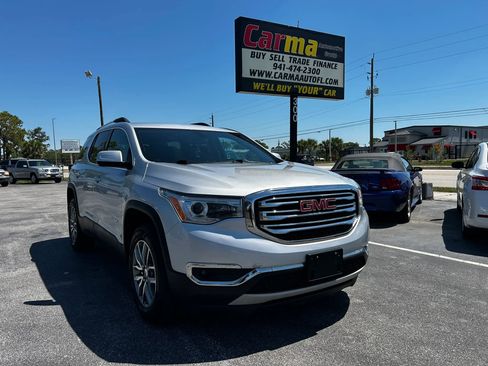 Used 2018 GMC Acadia SLE AWD/4WD image 2