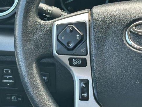 Used 2018 Toyota Tundra SR5 w/ SR5 Upgrade Package AWD/4WD image 20