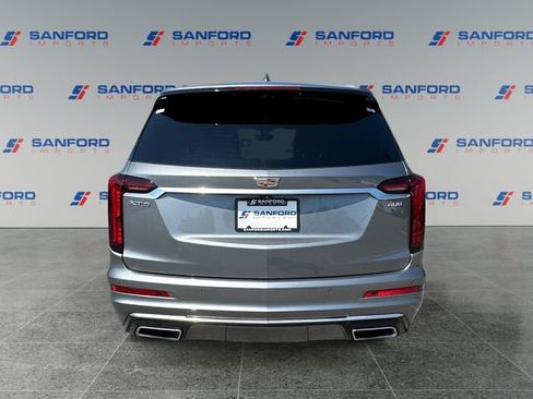 Used 2020 Cadillac XT6 Premium Luxury FWD image 4
