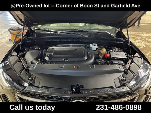 Used 2021 Buick Envision Avenir w/ Technology Package II AWD/4WD image 10