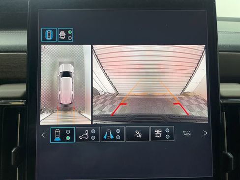 New 2026 GMC Yukon XL Denali Ultimate AWD/4WD image 12