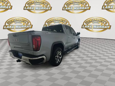 Used 2023 GMC Sierra 1500 SLT w/ SLT Premium Plus Package AWD/4WD image 3