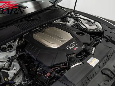 Used 2021 Audi RS 7 Sportback w/ RS 7 Executive Package image 59