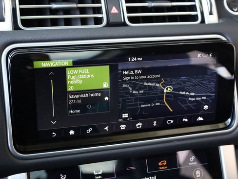 Used 2019 Land Rover Range Rover image 34
