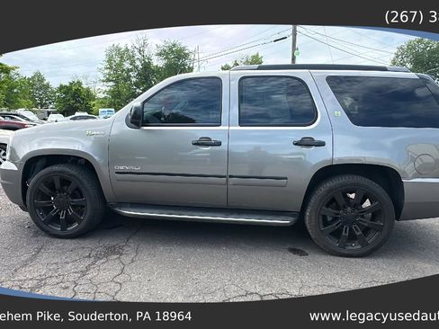 Used 2012 GMC Yukon Denali AWD/4WD image 4