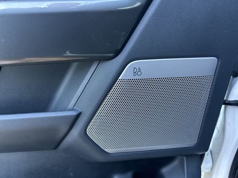 Used 2022 Ford F150 Lariat w/ Equipment Group 502A High image 18