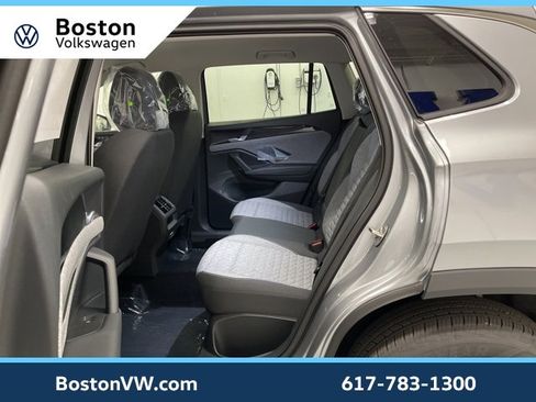 New 2026 Volkswagen Tiguan S image 10