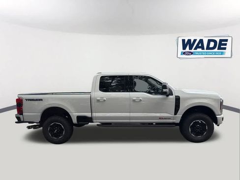New 2026 Ford F250 Platinum w/ Tremor Off-Road Package AWD/4WD image 4