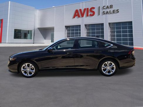 Used 2025 Honda Accord LX image 10