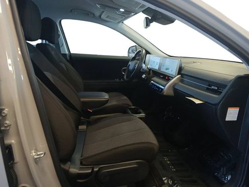 Used 2024 Hyundai Ioniq 5 SEL AWD/4WD image 15