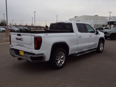 Certified 2022 GMC Sierra 1500 SLT w/ SLT Premium Plus Package image 7