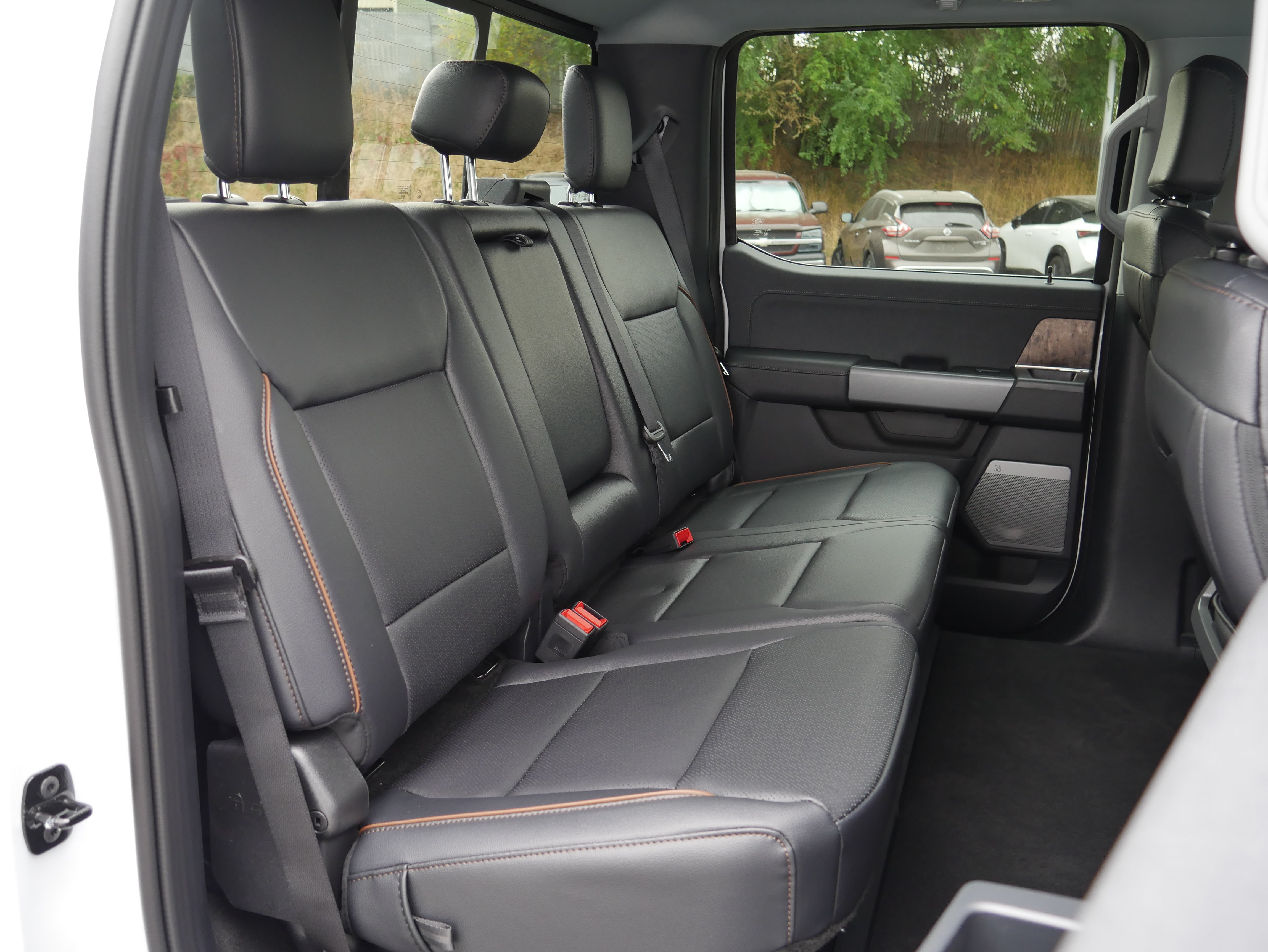 New 2027 Ford F350 Lariat w/ Lariat Premium Package AWD/4WD image 33