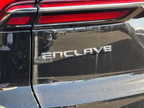 Used 2025 Buick Enclave Preferred image 48