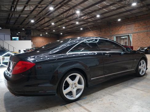 Used 2011 Mercedes-Benz CL 550 4MATIC w/ Sport Pkg Plus One image 15