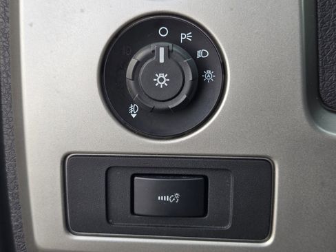 Used 2014 Ford F150 Lariat w/ Equipment Group 501A Mid image 20