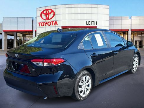 Used 2026 Toyota Corolla LE image 8